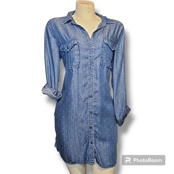 Med Philosophy polka dotted denim like shirt dress with pockets - Picture 1 of 9